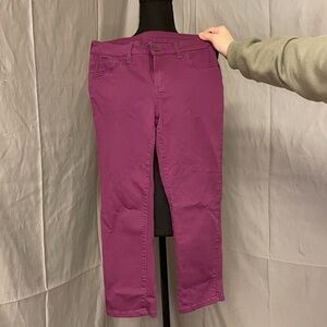 Kut from the Kloth Magenta Skinny Cropped Leg Jeans/Capri